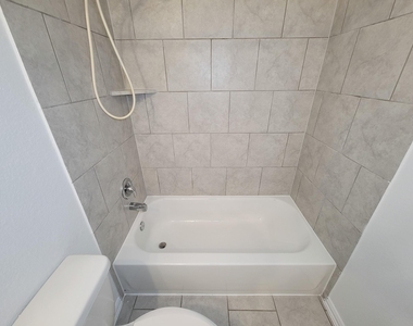 31351 Horseshoe Meadow Bend Lane - Photo Thumbnail 21