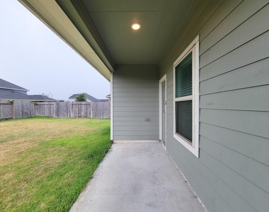 31351 Horseshoe Meadow Bend Lane - Photo Thumbnail 33