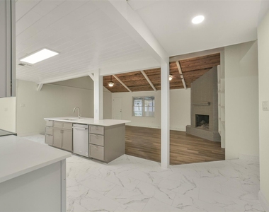 23122 Whispering Willow Drive - Photo Thumbnail 4