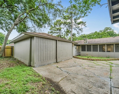 23122 Whispering Willow Drive - Photo Thumbnail 33