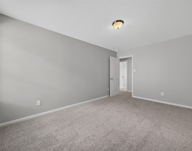26055 Allan Poe Drive - Photo Thumbnail 31