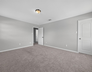 26055 Allan Poe Drive - Photo Thumbnail 29