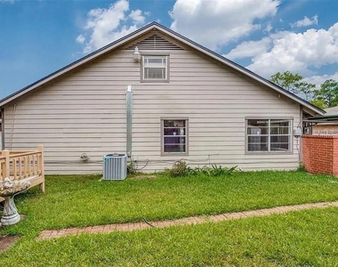 2322 Ansbury Drive - Photo Thumbnail 25