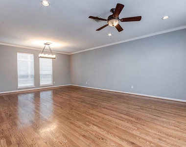 2649 Helena Street - Photo Thumbnail 8