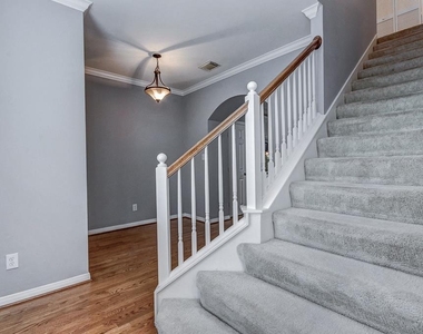 2649 Helena Street - Photo Thumbnail 16