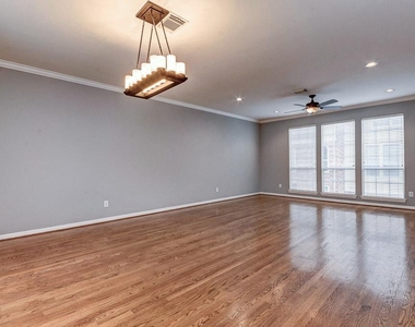 2649 Helena Street - Photo Thumbnail 9