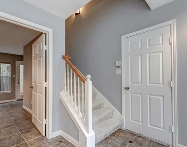2649 Helena Street - Photo Thumbnail 3