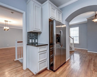 2649 Helena Street - Photo Thumbnail 13