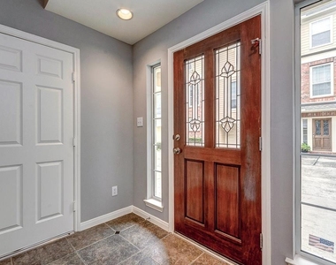 2649 Helena Street - Photo Thumbnail 2
