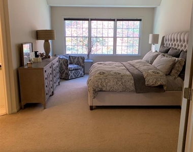 120 Greenway - Photo Thumbnail 6
