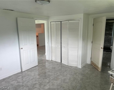 160 Brooks Road - Photo Thumbnail 8