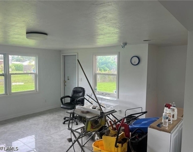160 Brooks Road - Photo Thumbnail 5