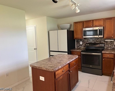 10329 Canal Brook Lane - Photo Thumbnail 1