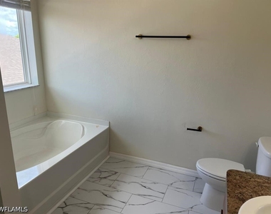 10329 Canal Brook Lane - Photo Thumbnail 5