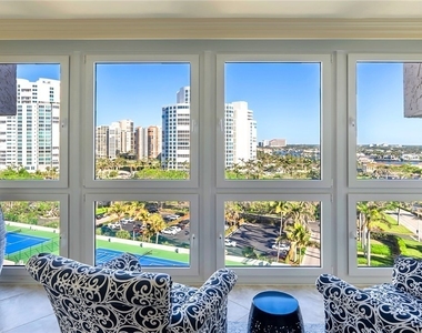 4031 Gulf Shore Boulevard N - Photo Thumbnail 7