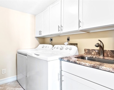 4031 Gulf Shore Boulevard N - Photo Thumbnail 15