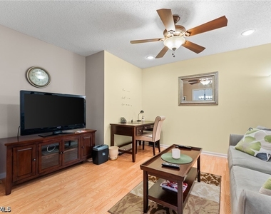 5928 Cranbrook Way - Photo Thumbnail 6