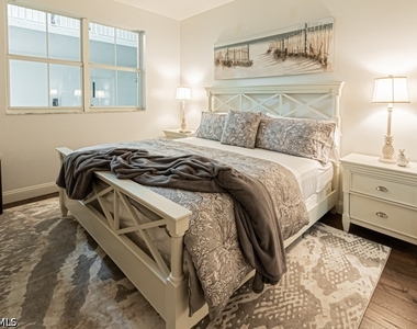 300 Dunes Boulevard - Photo Thumbnail 12