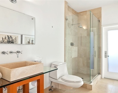 586 Yucca Road - Photo Thumbnail 17