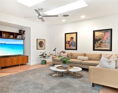 586 Yucca Road - Photo Thumbnail 9