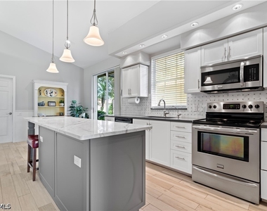 13520 Southampton Drive - Photo Thumbnail 5