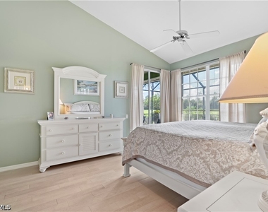 13520 Southampton Drive - Photo Thumbnail 12