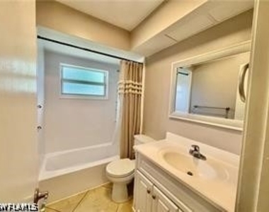 632 108th Avenue N - Photo Thumbnail 7