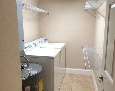 8298 Key Royal Lane - Photo Thumbnail 6