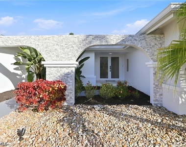 339 Landmark Street - Photo Thumbnail 2