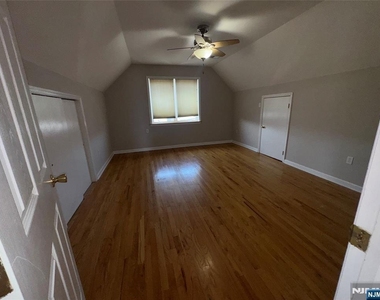 401 Frank E Rodgers - Photo Thumbnail 13
