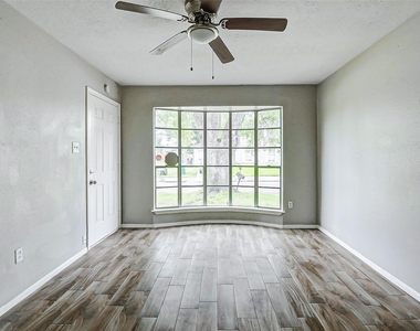4969 E Ridge Creek Drive - Photo Thumbnail 6