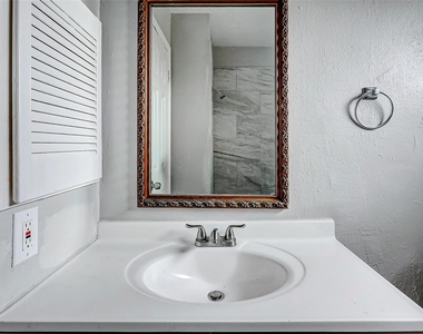 4969 E Ridge Creek Drive - Photo Thumbnail 34