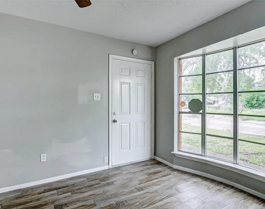 4969 E Ridge Creek Drive - Photo Thumbnail 7