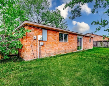 4969 E Ridge Creek Drive - Photo Thumbnail 4