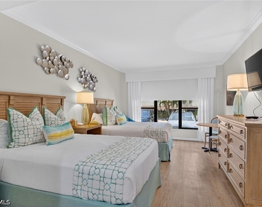 4451 Gulf Shore Boulevard N - Photo Thumbnail 38