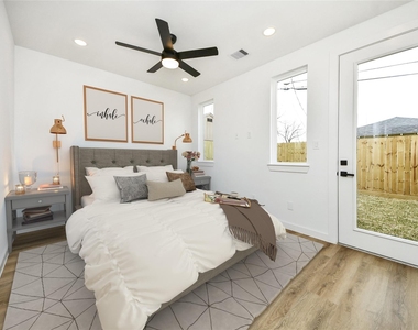 5201 Fairchild Street - Photo Thumbnail 24