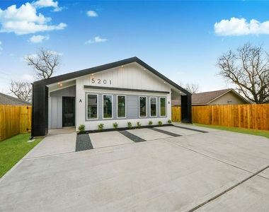 5201 Fairchild Street - Photo Thumbnail 40