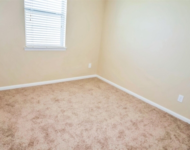 18910 Alta Pine Lane - Photo Thumbnail 27