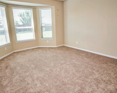 18910 Alta Pine Lane - Photo Thumbnail 11