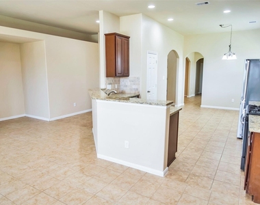 18910 Alta Pine Lane - Photo Thumbnail 5