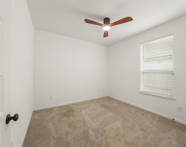 7420 Caprock Canyon Lane - Photo Thumbnail 15