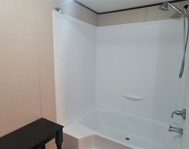 28625 Clay Road - Photo Thumbnail 12