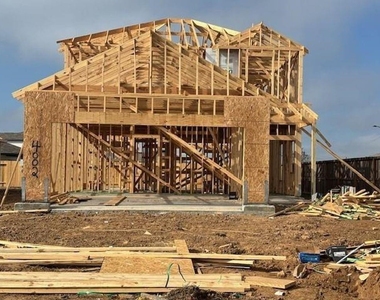 4002 Windy Whisper Drive - Photo Thumbnail 1