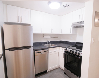 315 East 85th Street - Photo Thumbnail 5