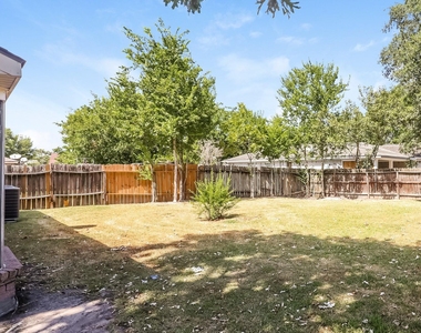 13427 Boonway Drive - Photo Thumbnail 14
