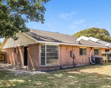 13427 Boonway Drive - Photo Thumbnail 13