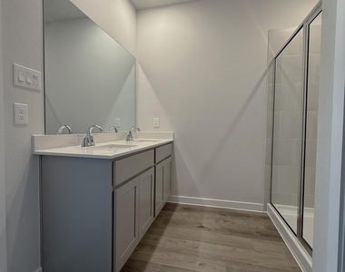 4018 Windy Whisper Drive - Photo Thumbnail 10