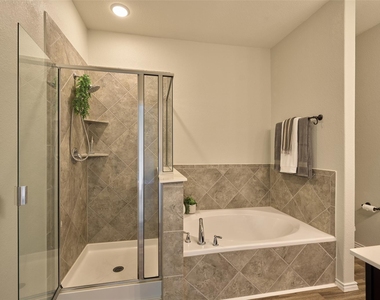 2214 Timberland Country Court - Photo Thumbnail 33