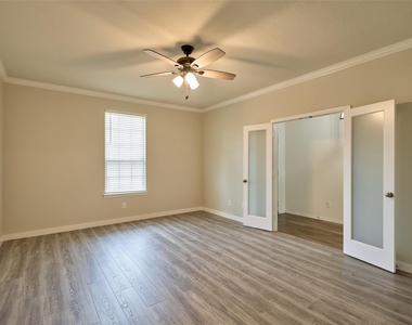 2214 Timberland Country Court - Photo Thumbnail 9