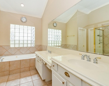 5208 Blossom Street - Photo Thumbnail 16